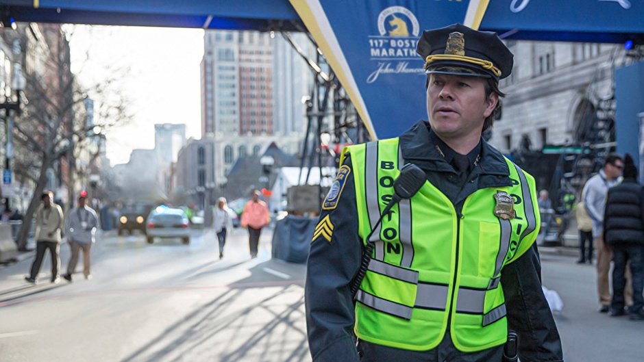 lionsgate-4B6A-A0F1-6571-1AE4-EB4D-5-Full-Image_GalleryBackground-en-US-1489093203172._RI_SX940_